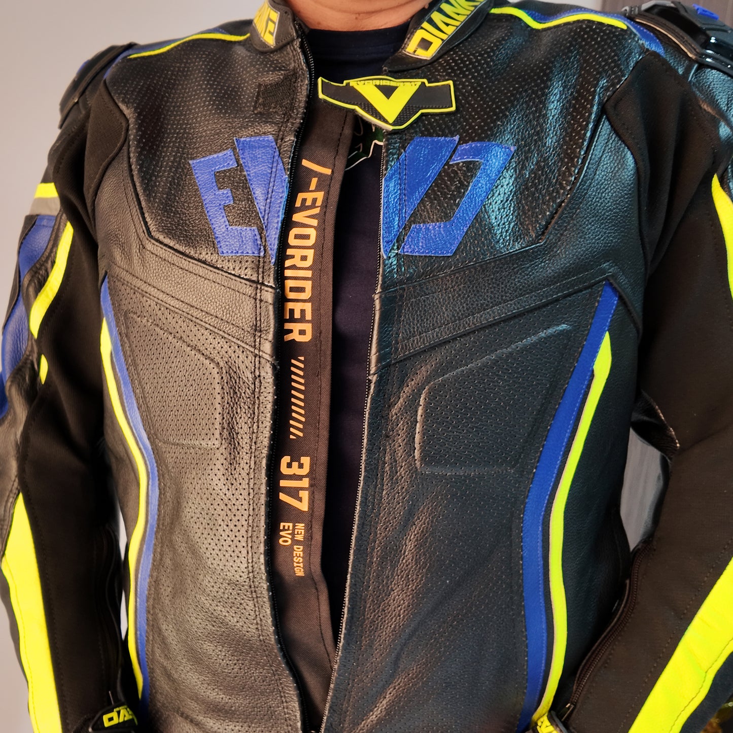 Chaqueta de Cuero Racing Personalizada