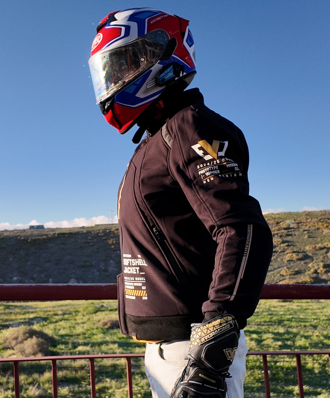 Chaqueta Softshell – Protección Total contra el Viento y la Lluvia con Ajuste a Medida 🌧️🏍️